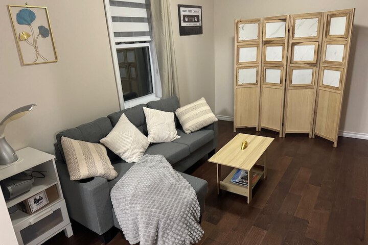Room 44 of 66