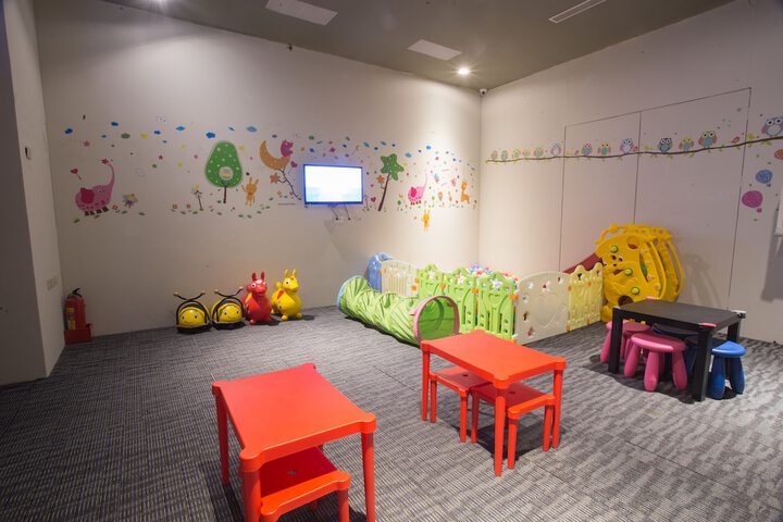 Children's play area - indoor