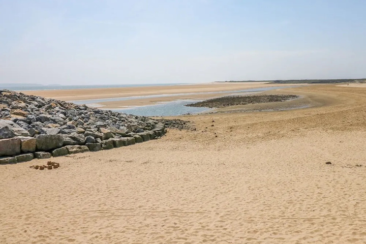 Beach 14 of 20