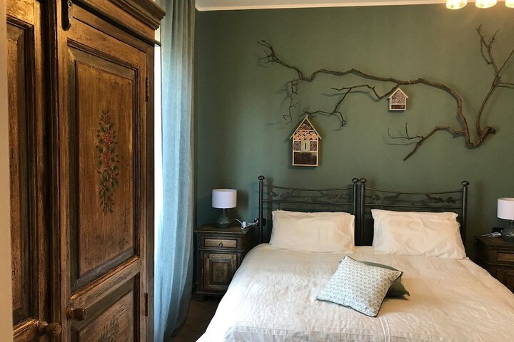Room 4 of 57
