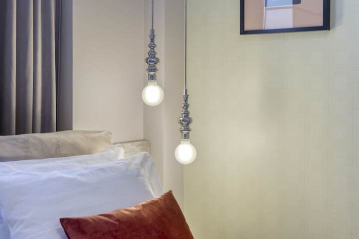 Room 17 of 221