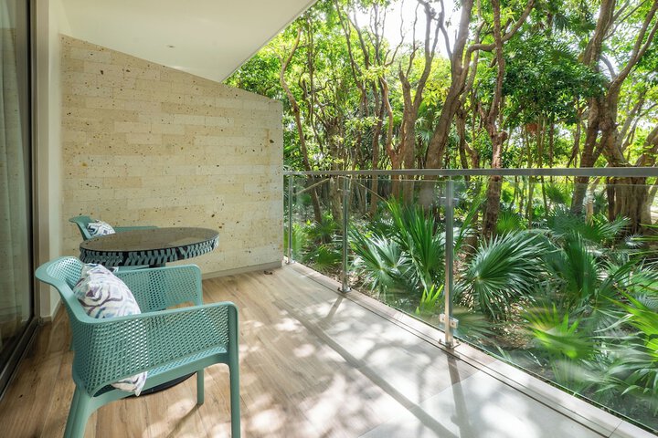 Terrace/Patio 43 of 133