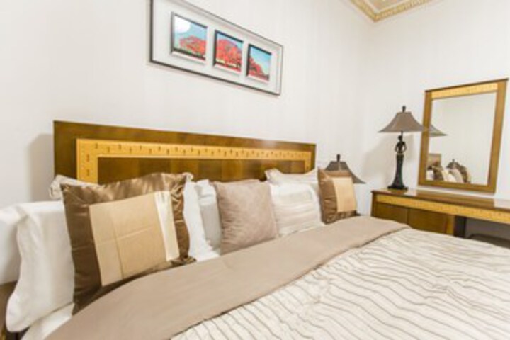 Room 19 of 25