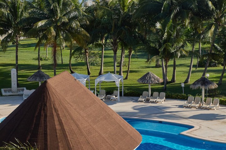 Pool Hotel