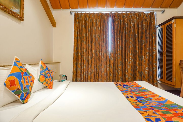 Room 15 of 41