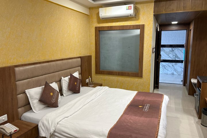 Room 37 of 108