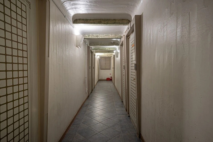 Room 3 of 5