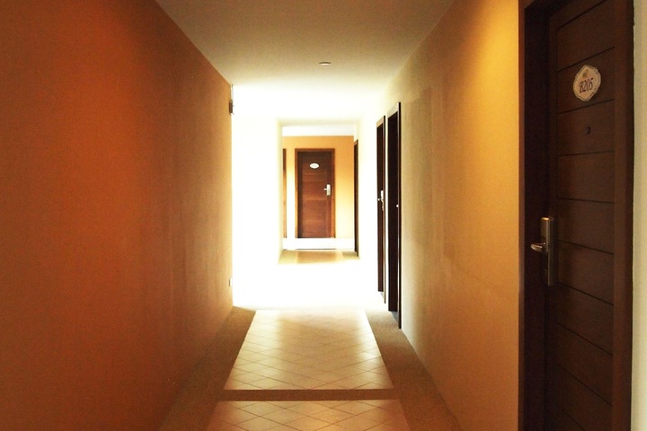 Ballroom/Hall 29 of 31