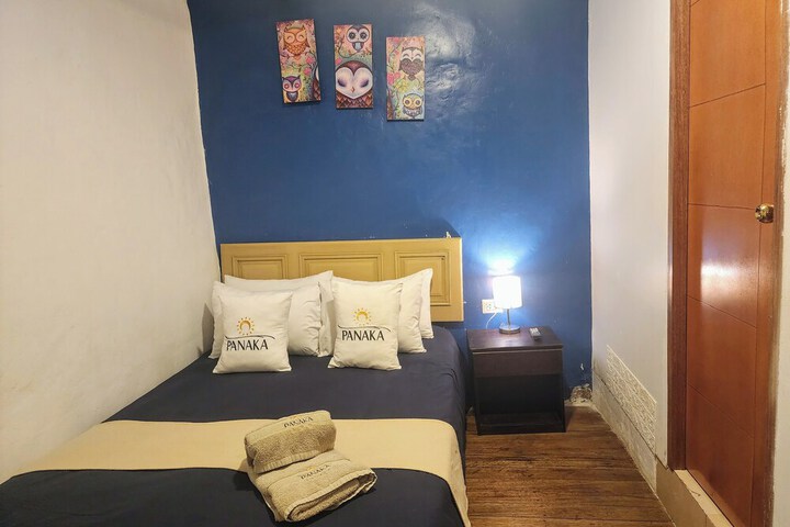 Room 8 of 10