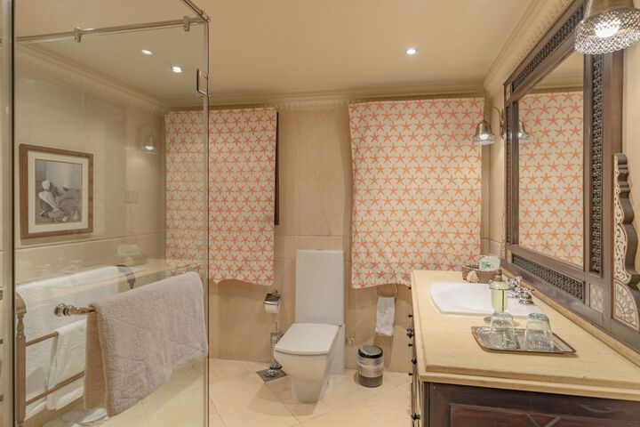 Bathroom Interior Photo
