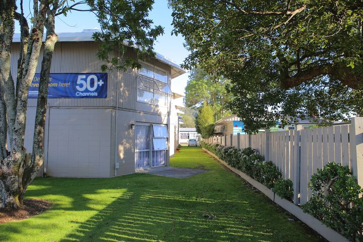 Property Grounds 31 of 33