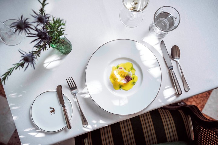 Dining 54 of 75