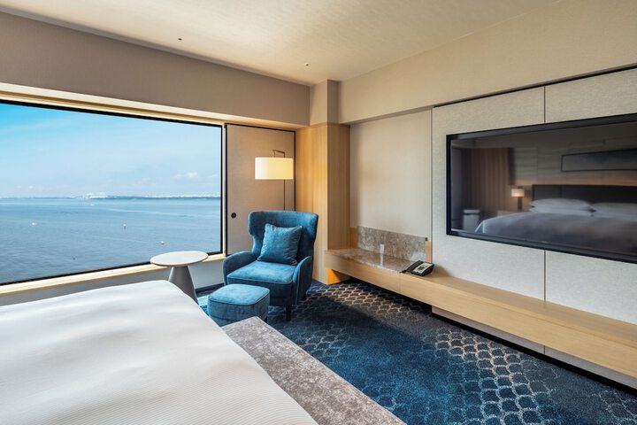 Room 40 of 155