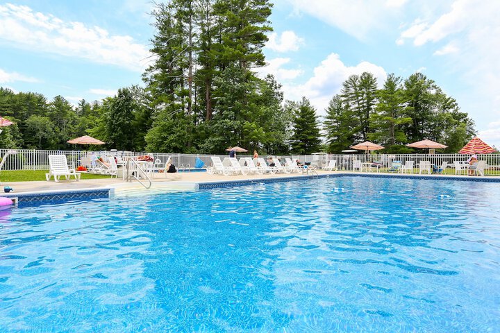 Pool 65 of 81