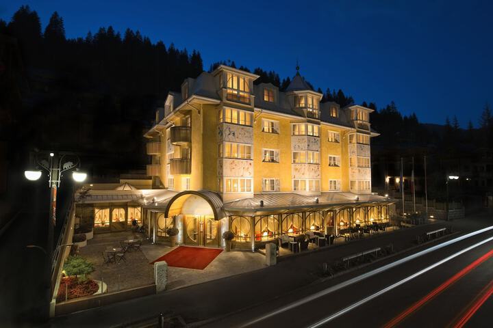 Alpen Suite Hotel in Pinzolo