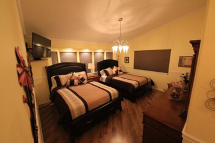 Room 49 of 68