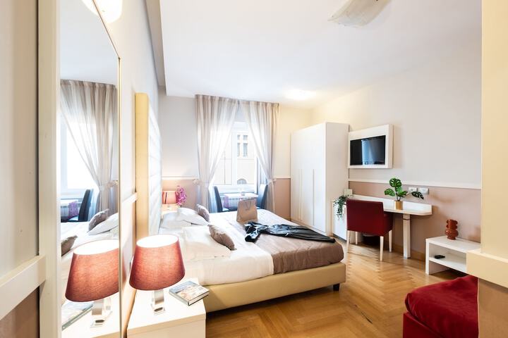 Room 8 of 37