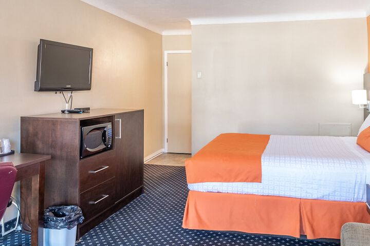 Room 12 of 59