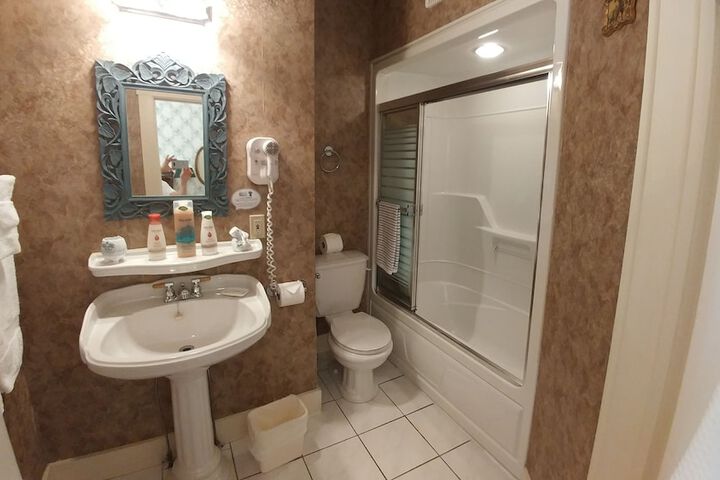 Bathroom Interior Photo