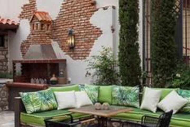 Terrace/Patio 19 of 20