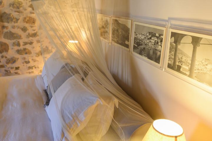 Room 19 of 115