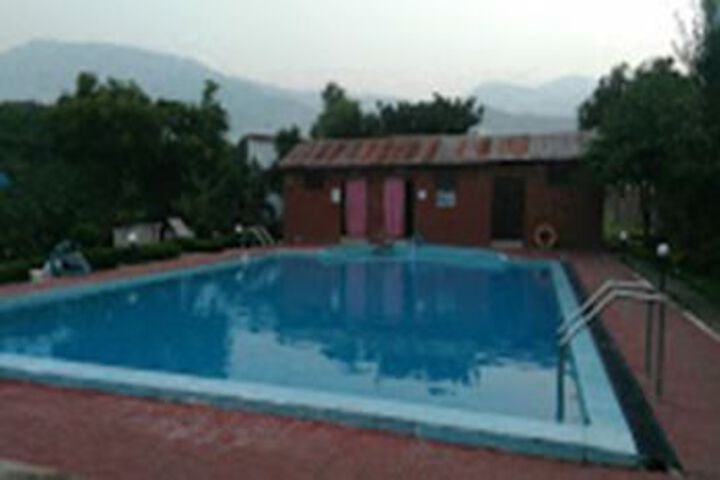 Pool 16 of 24