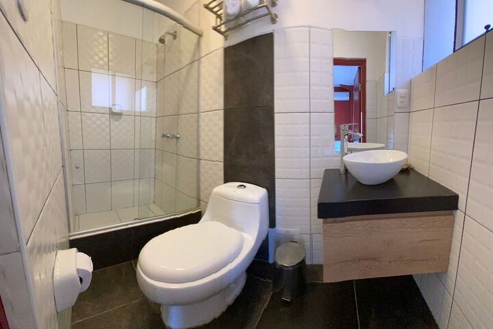 Room 13 of 19