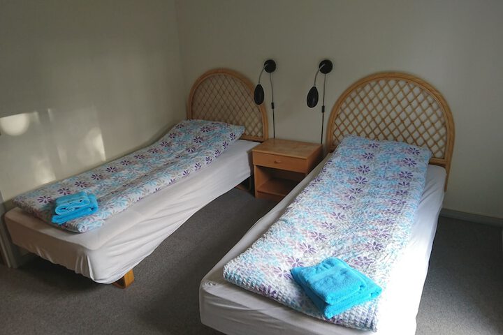 Room 3 of 7