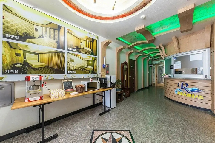 Hotel Interior 2 of 14