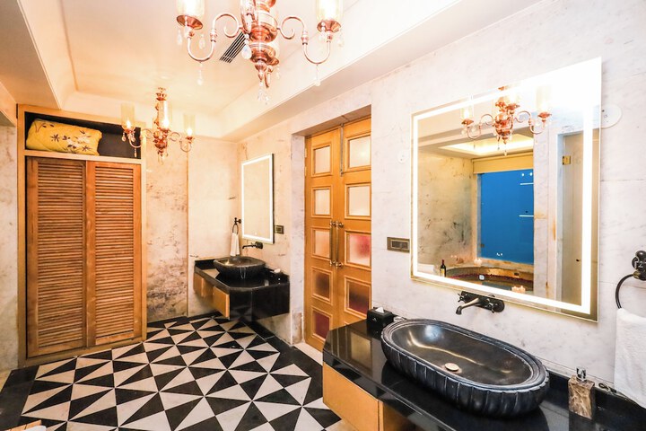 Room 21 of 67