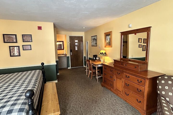 Room 66 of 259