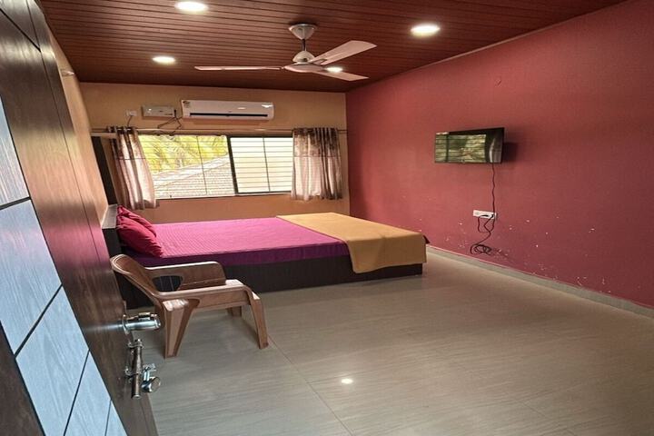 Room 18 of 27