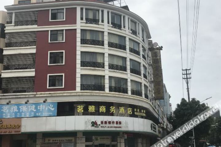 Hotel 12 of 64