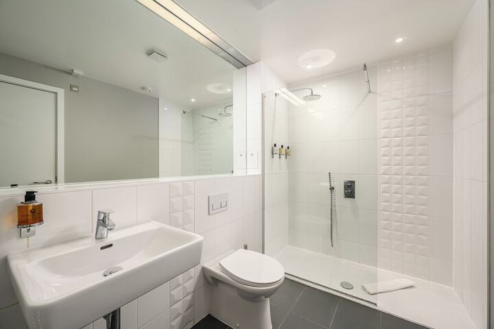 Bathroom Interior Photo