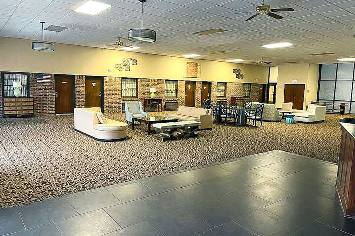 Hotel Interior 3 of 31