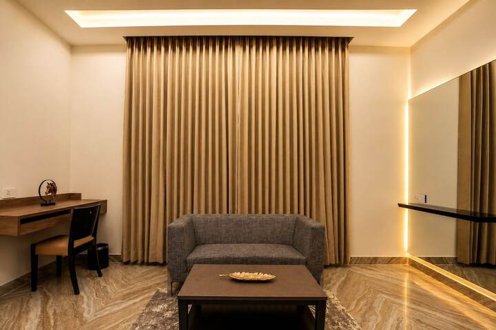 Room 14 of 75