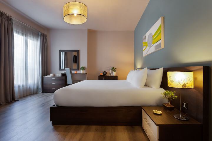 Room 8 of 49