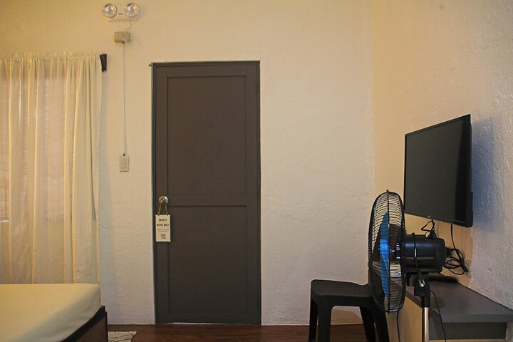 Room 24 of 62