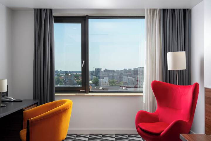 Room 41 of 87