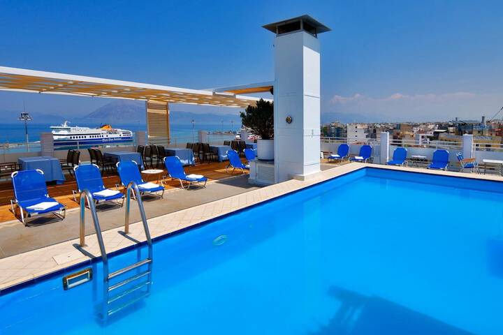 Pools & Facilities