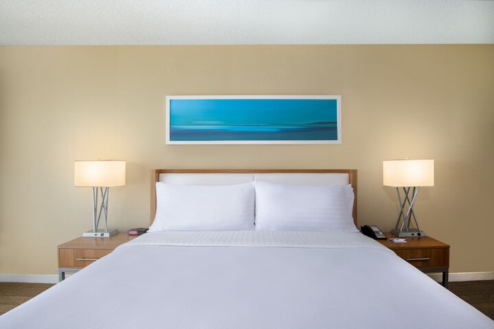 Room 10 of 62