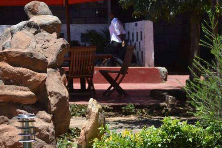 Hotel Exterior 13 of 13