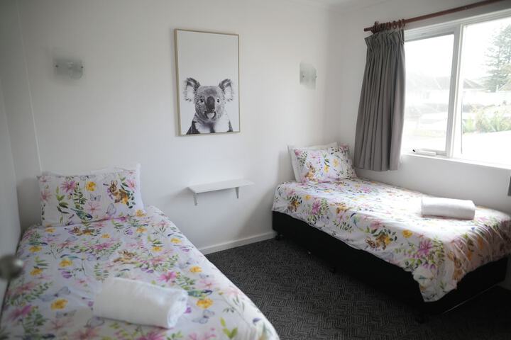 Room 10 of 65