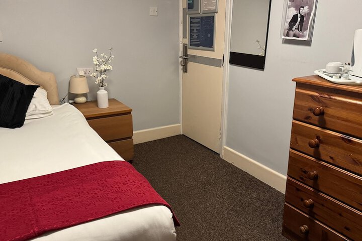 Room 60 of 139