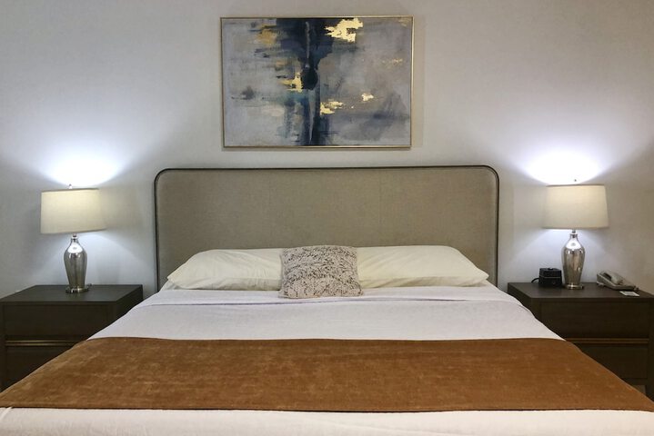 Room 11 of 53