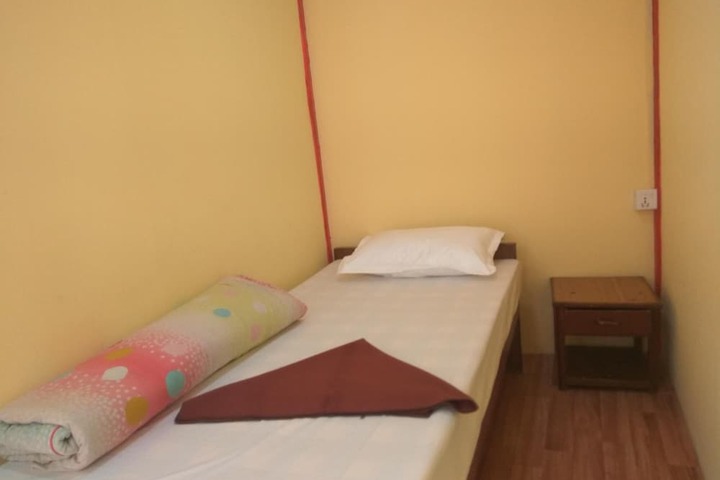 Room 30 of 66