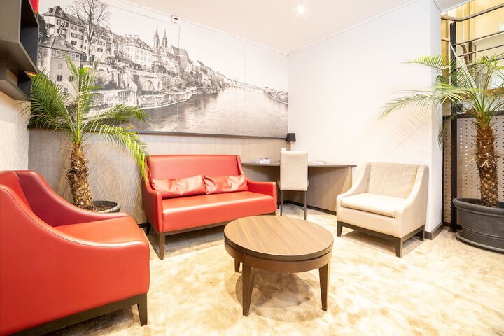 Lobby Photos