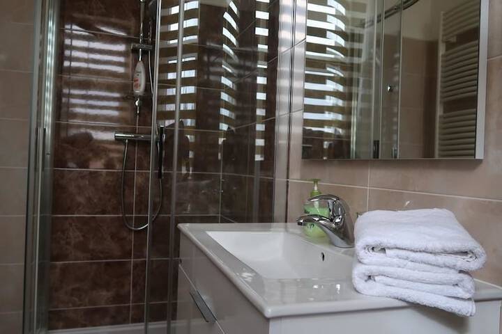 Clean Restrooms