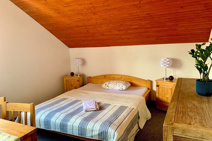 Room 4 of 31