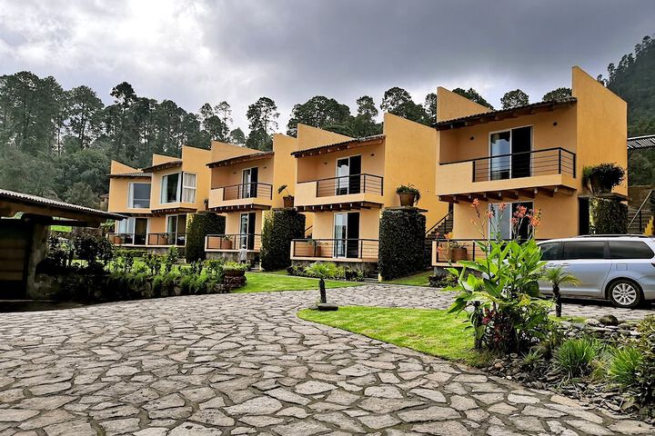 Photo of Hotel 7 Cabañas